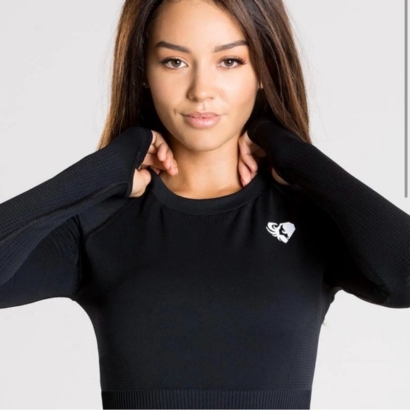 Womens Best Wear POWER SEAMLESS LONG SLEEVE CROP TOP MEDIUM Color:Black - Picture 1 of 8